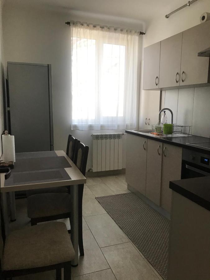 Apartament Sanda Apartment Турда Екстериор снимка